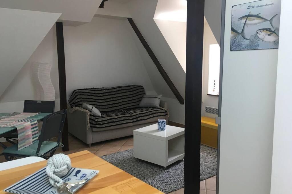Appartement De Charme Rue Du Chateau أوري المظهر الخارجي الصورة